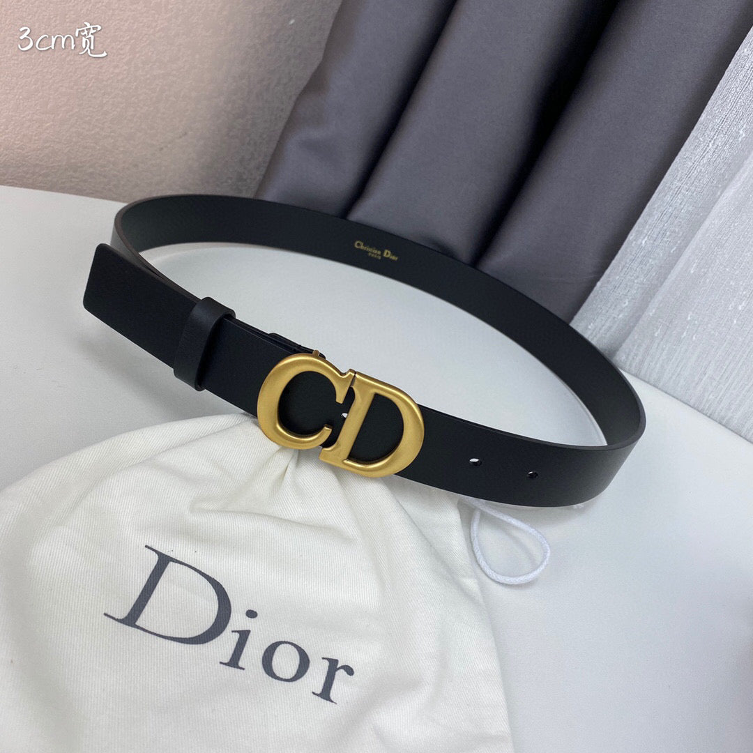 Louis Vuitton Initiales Belt Black