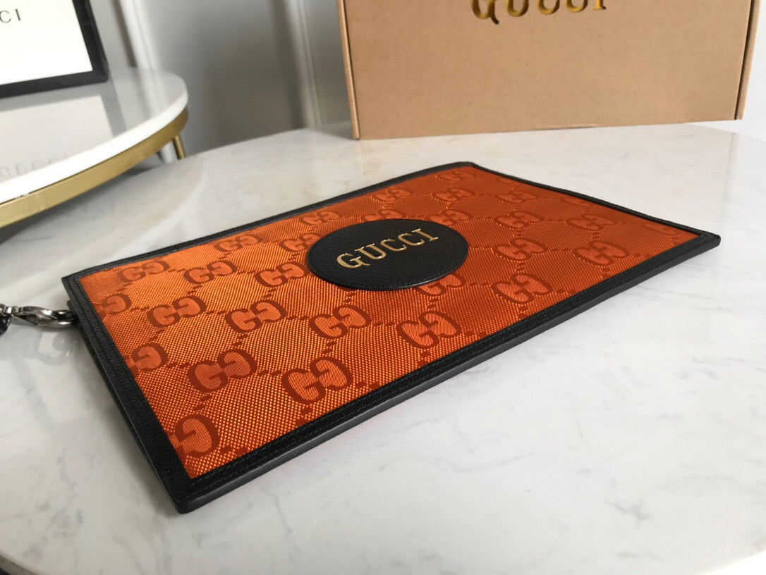 Gucci Off The Grid Pouch 31cm