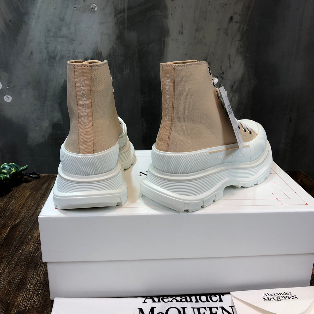 Alexander McQueen Tread Slick Boot