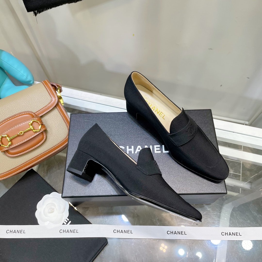 Chanel Loafers Black