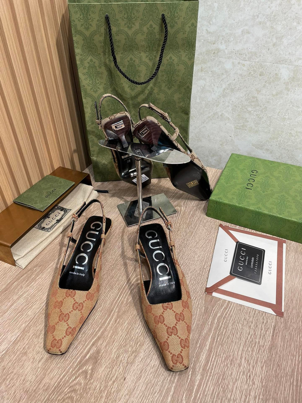 Gucci Slingback Pumps Brown