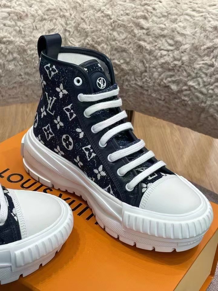 Louis Vuitton Squad Sneaker Boots Black
