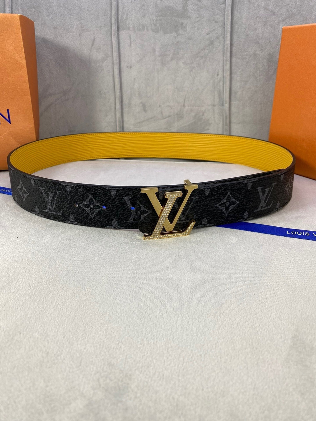 Louis Vuitton Initiales Reversible