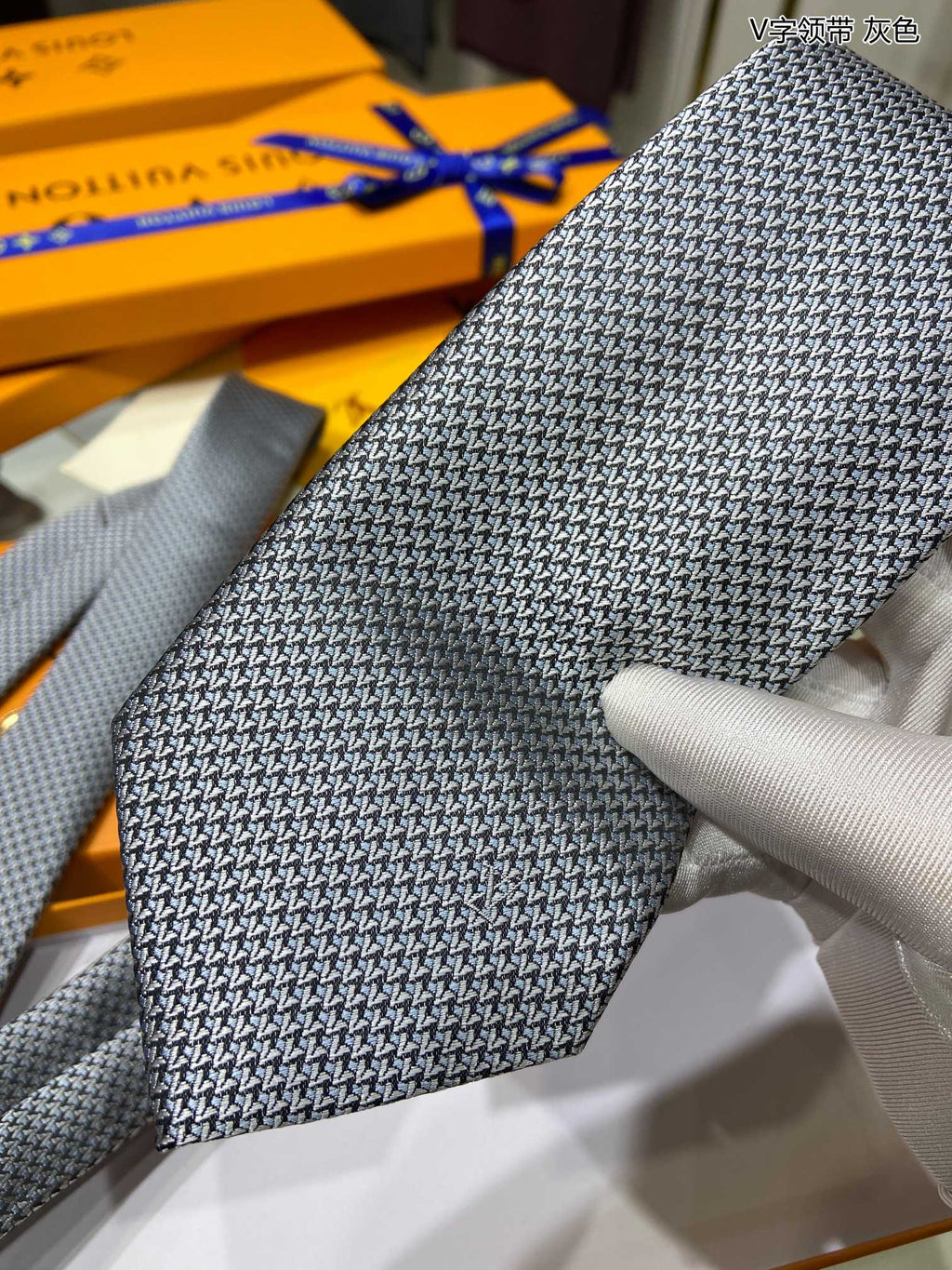 Louis Vuitton Tie