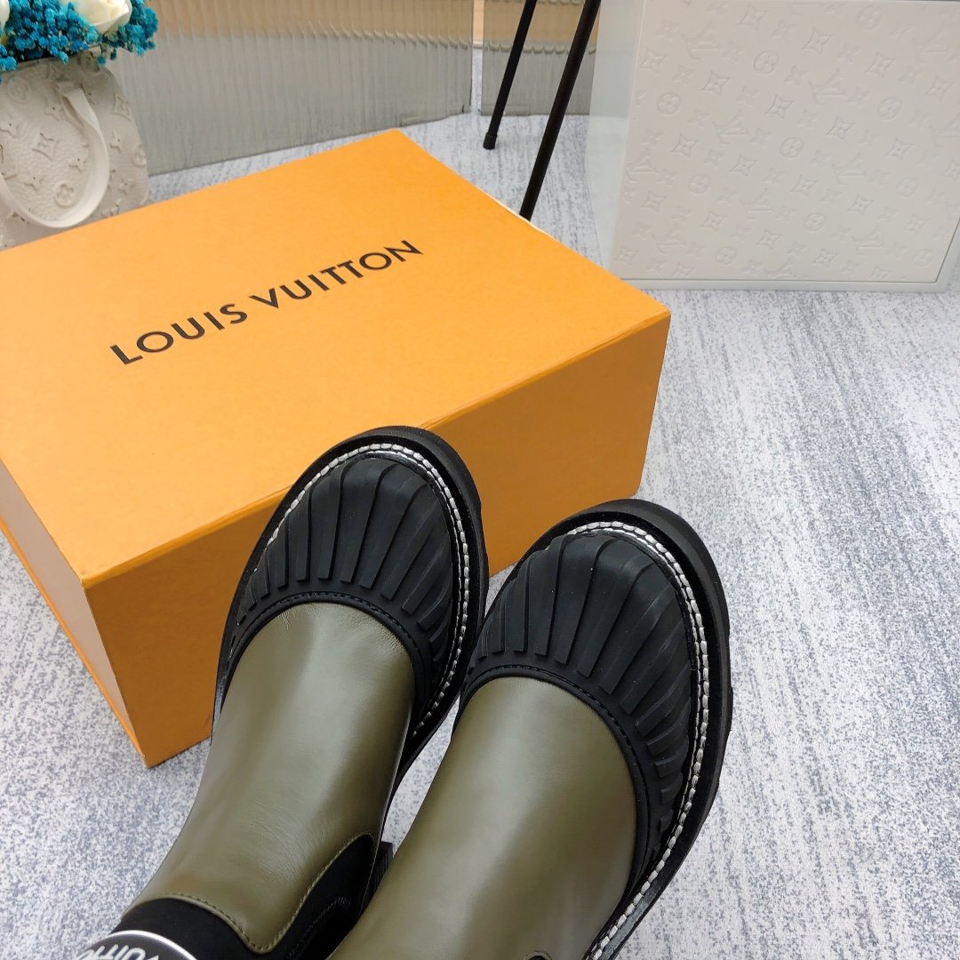 Louis Vuitton Beaubourg Ankle Boot Black