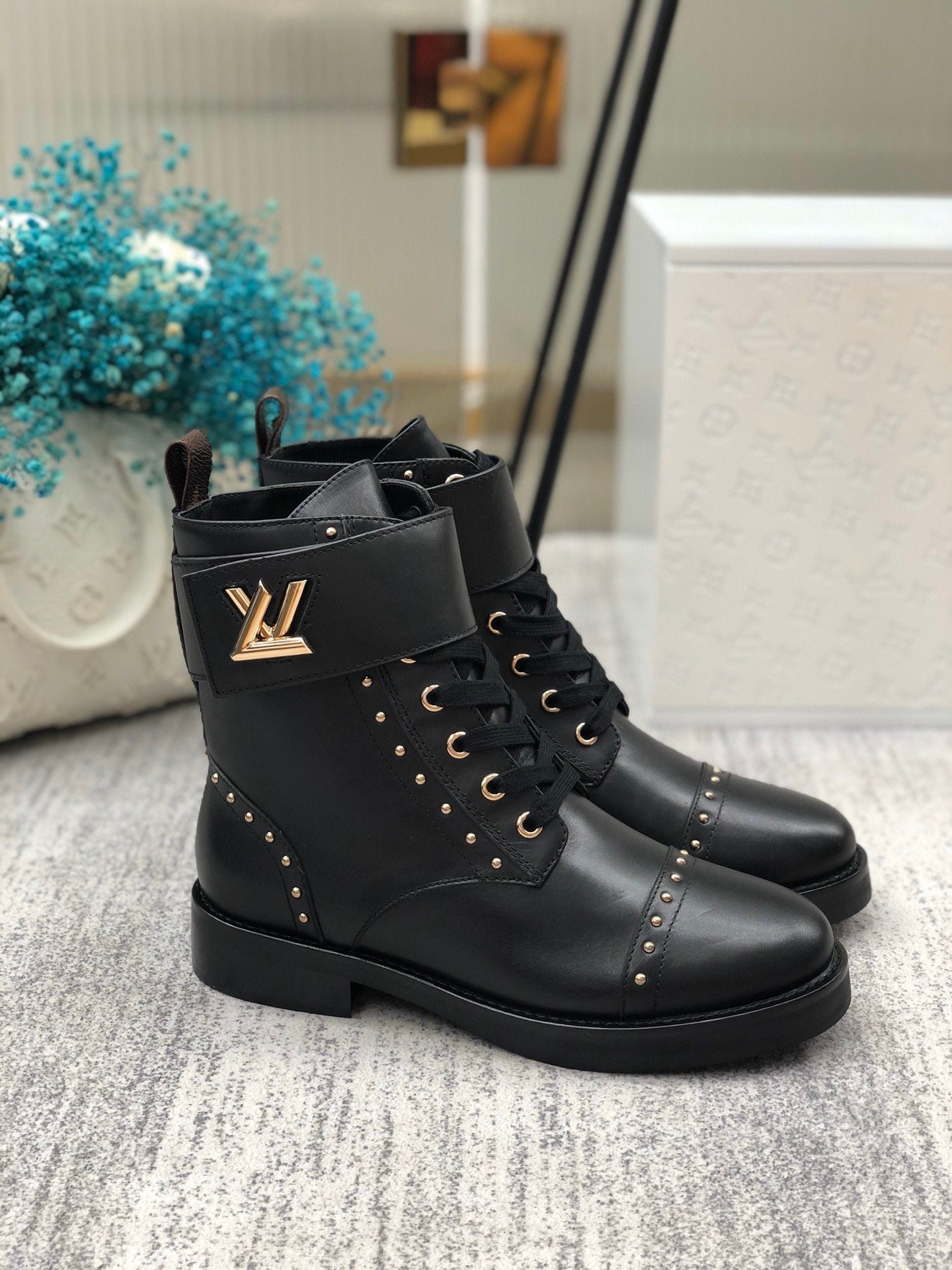 Louis Vuitton Wonderland Ranger Black