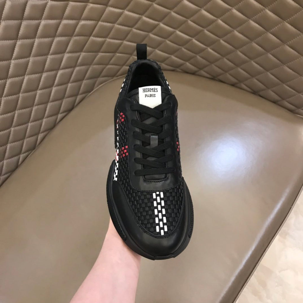 Hermes Trail Sneaker