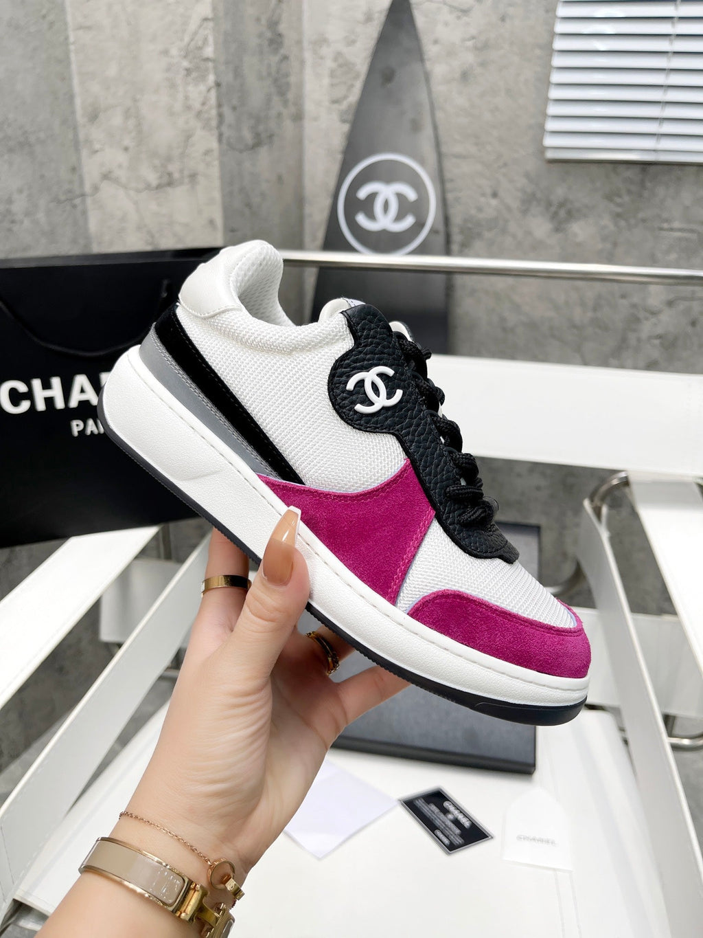 Chanel Trainers Sneakers White/Pink