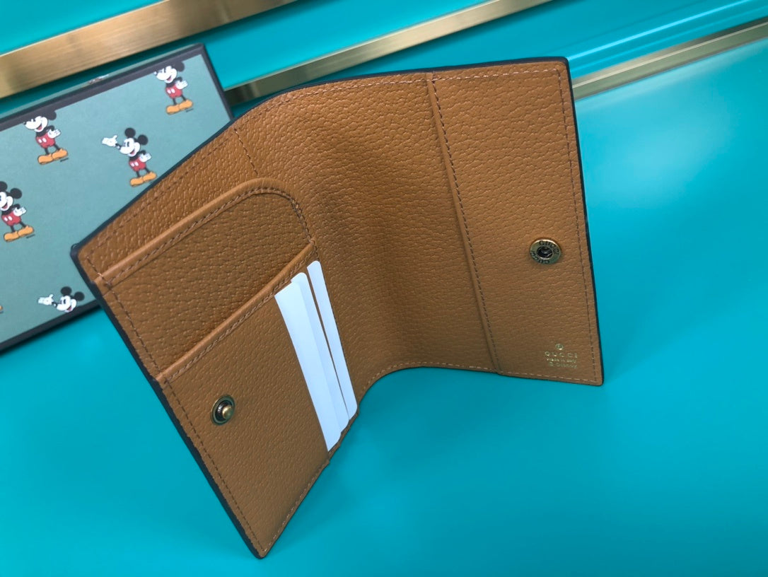 Gucci Disney Mickey Beige Wallet 15cm