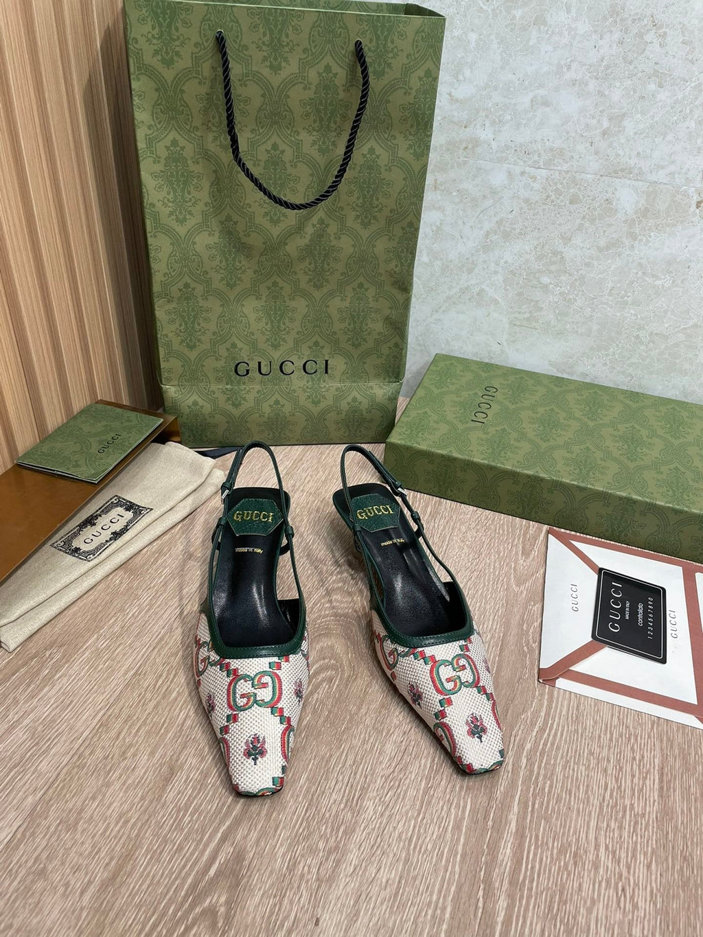 Gucci Slingback Pumps Beige
