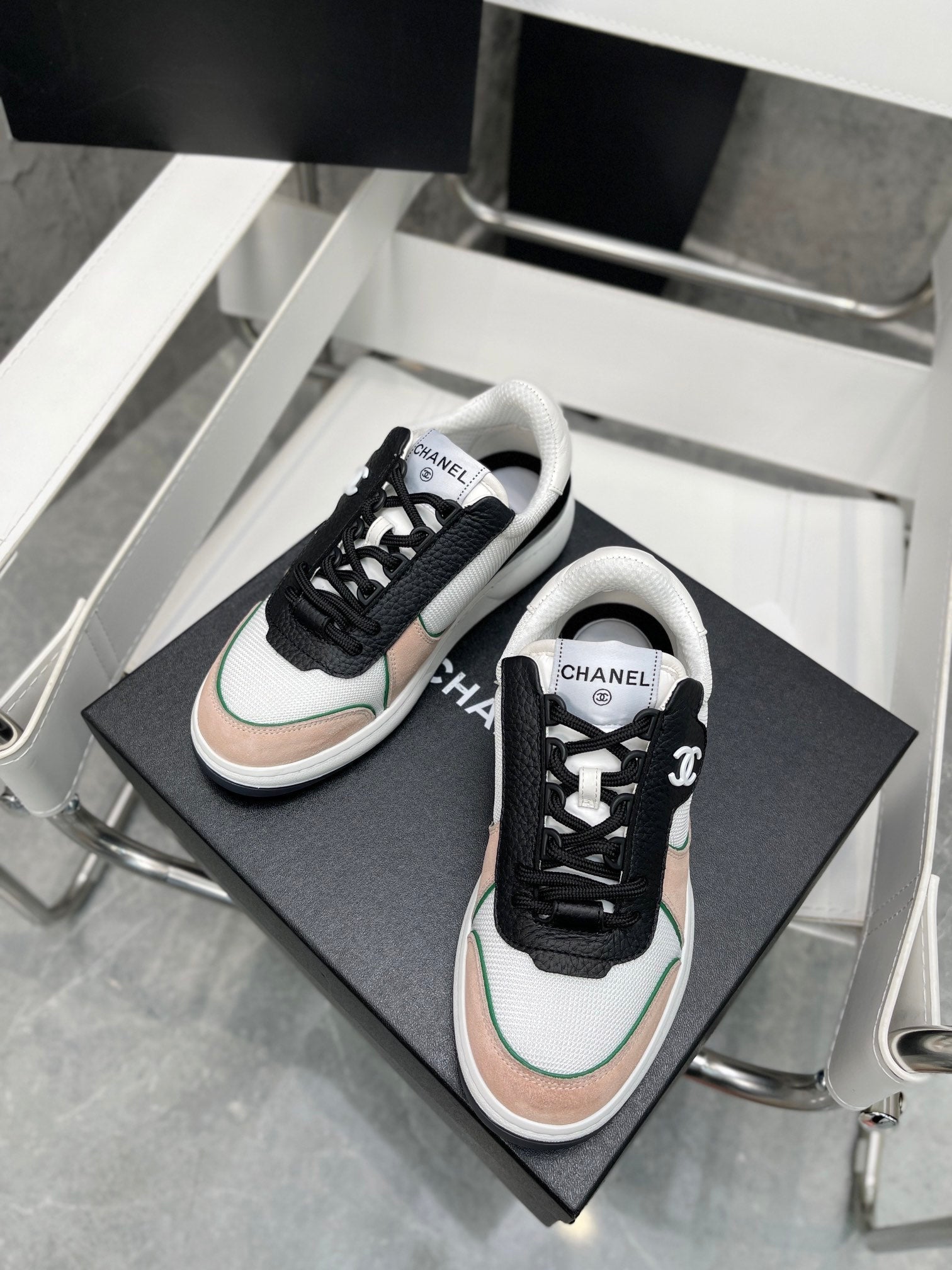Chanel Trainers Sneakers White/Beige