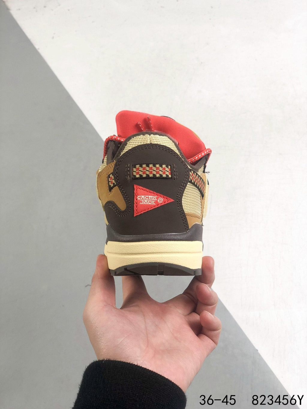 Nike Air Max 1 Brown