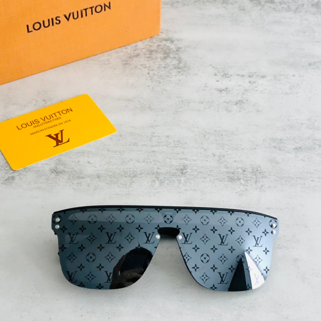 Louis Vuitton Grease Mask Sunglasses