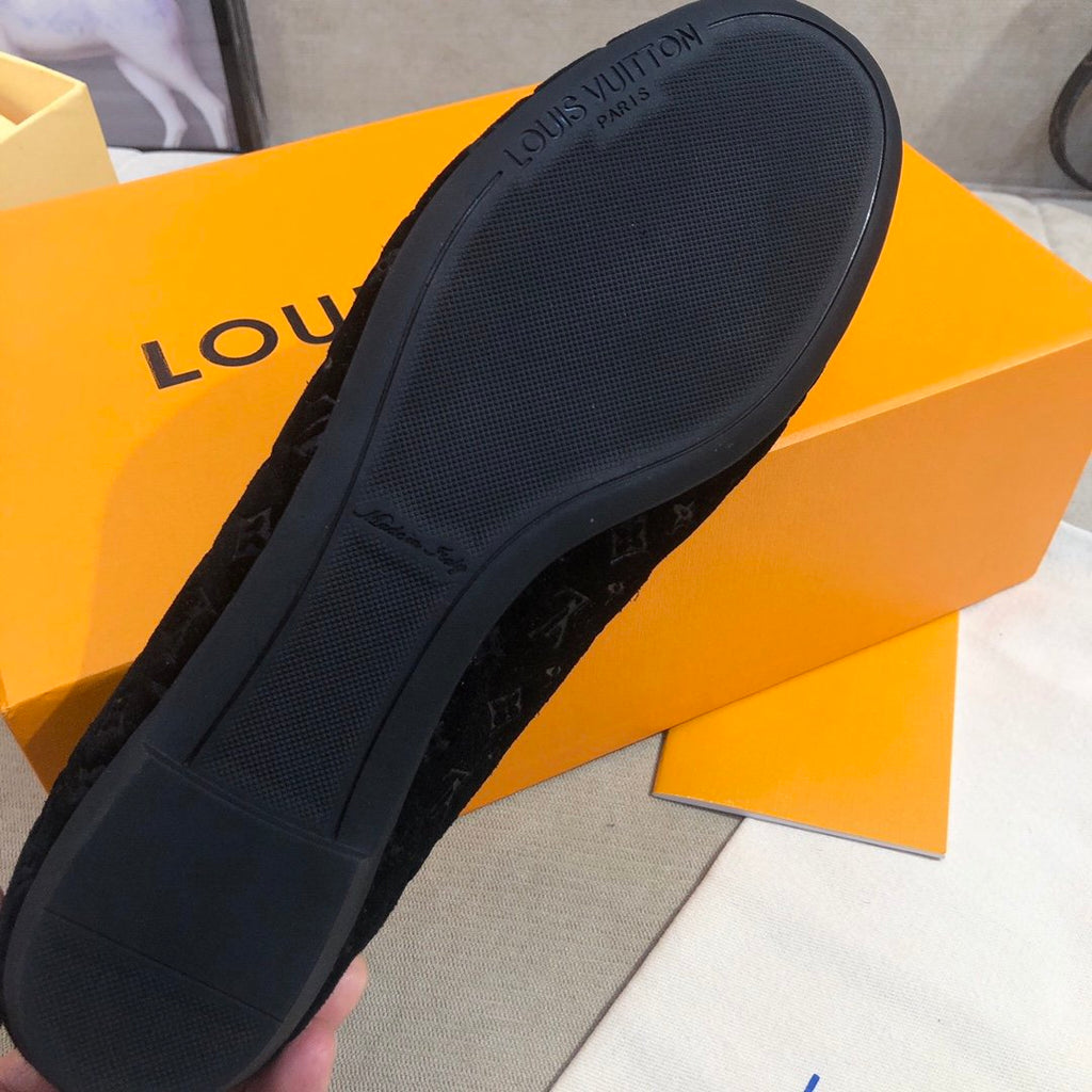 Louis Vuitton Gloria Flat Loafer Black