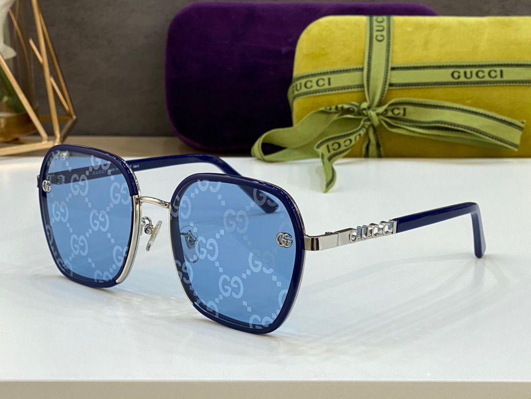 Gucci Square Frame Sunglasses