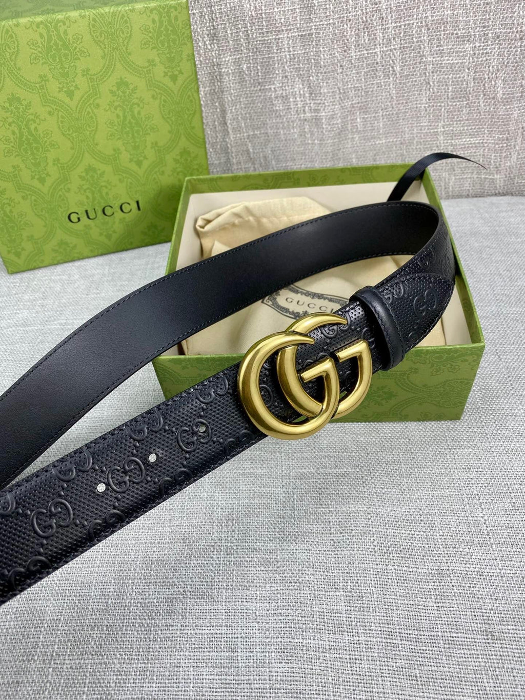 Gucci Marmont Reversible Belt