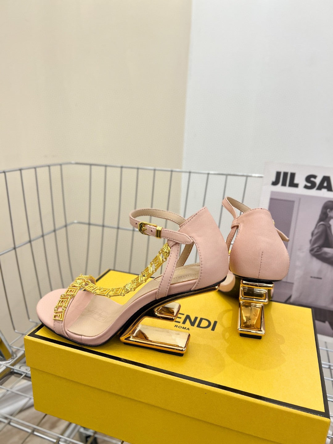 Fendi Colibri Pink