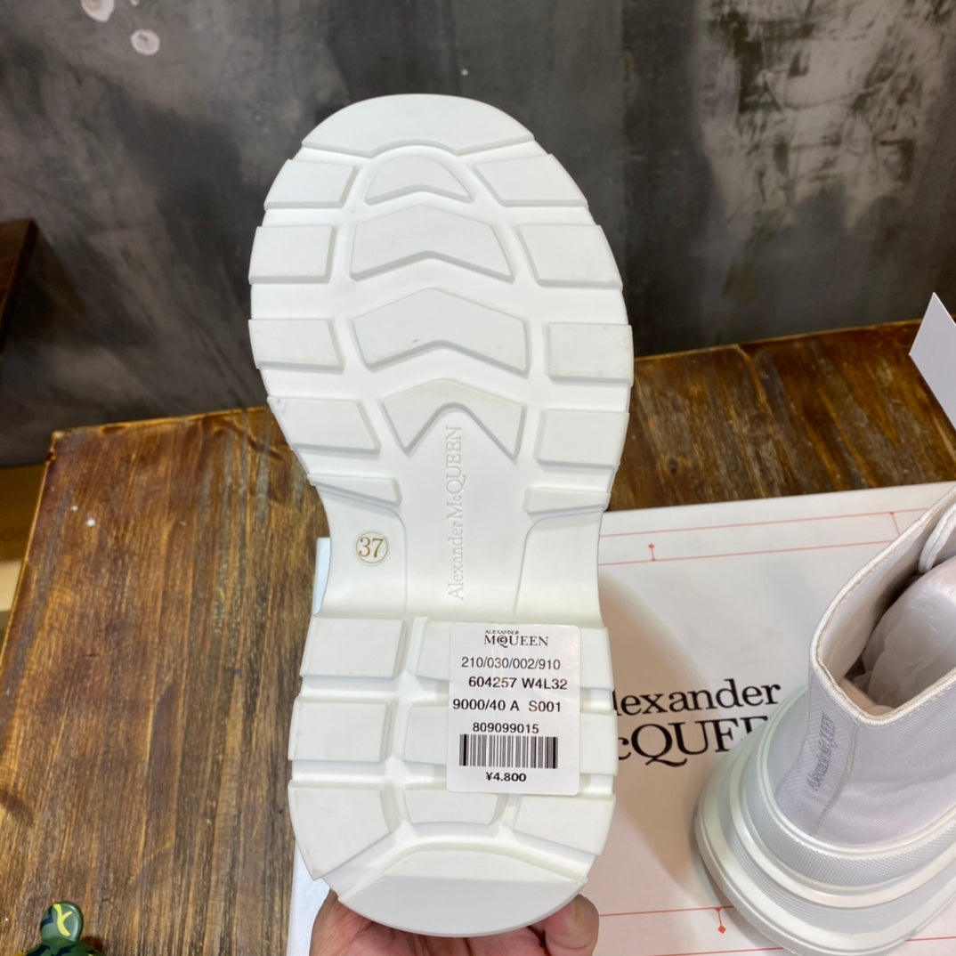 Alexander McQueen Tread Slick Boot