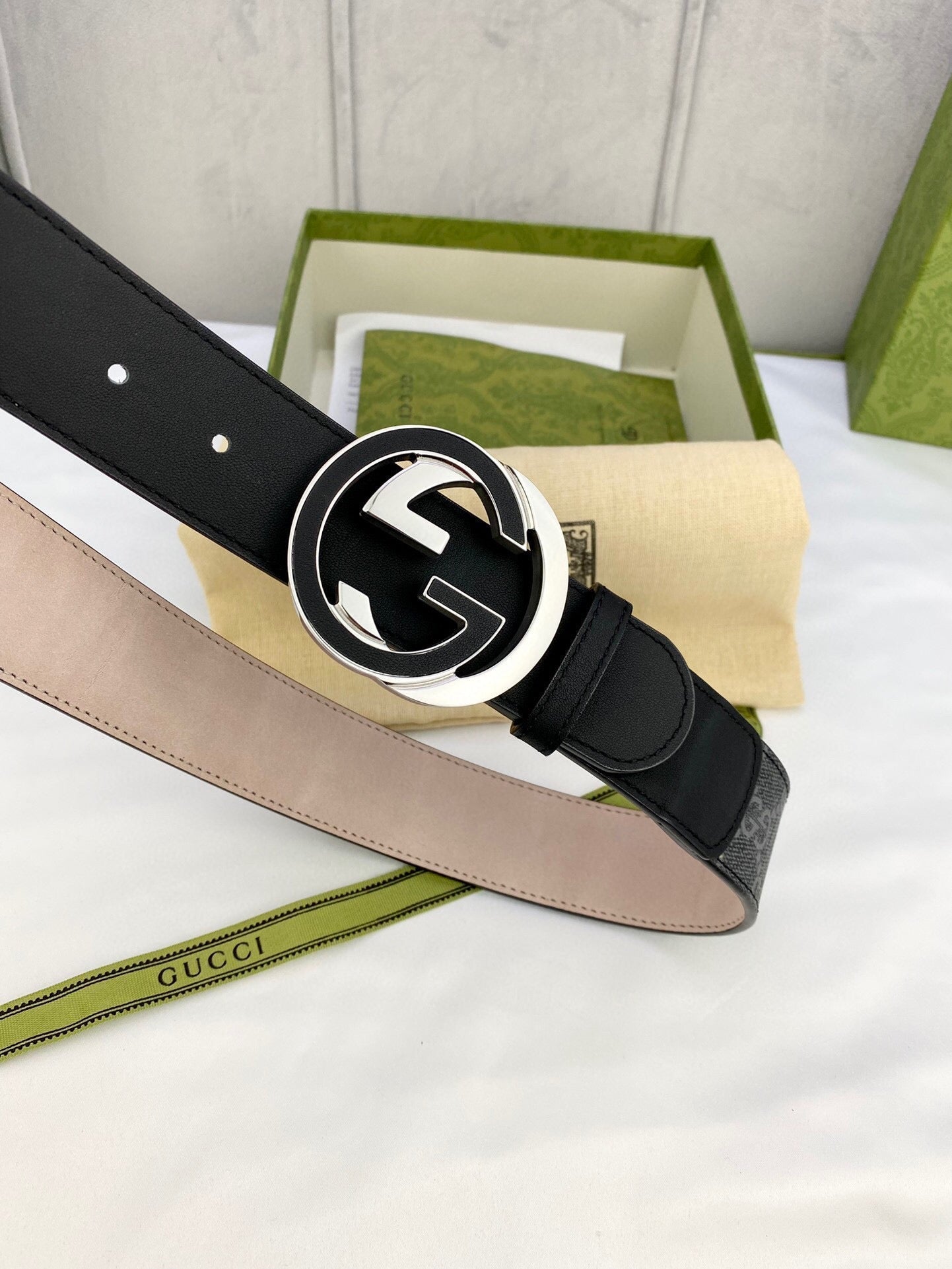 Gucci Marmont Reversible Belt