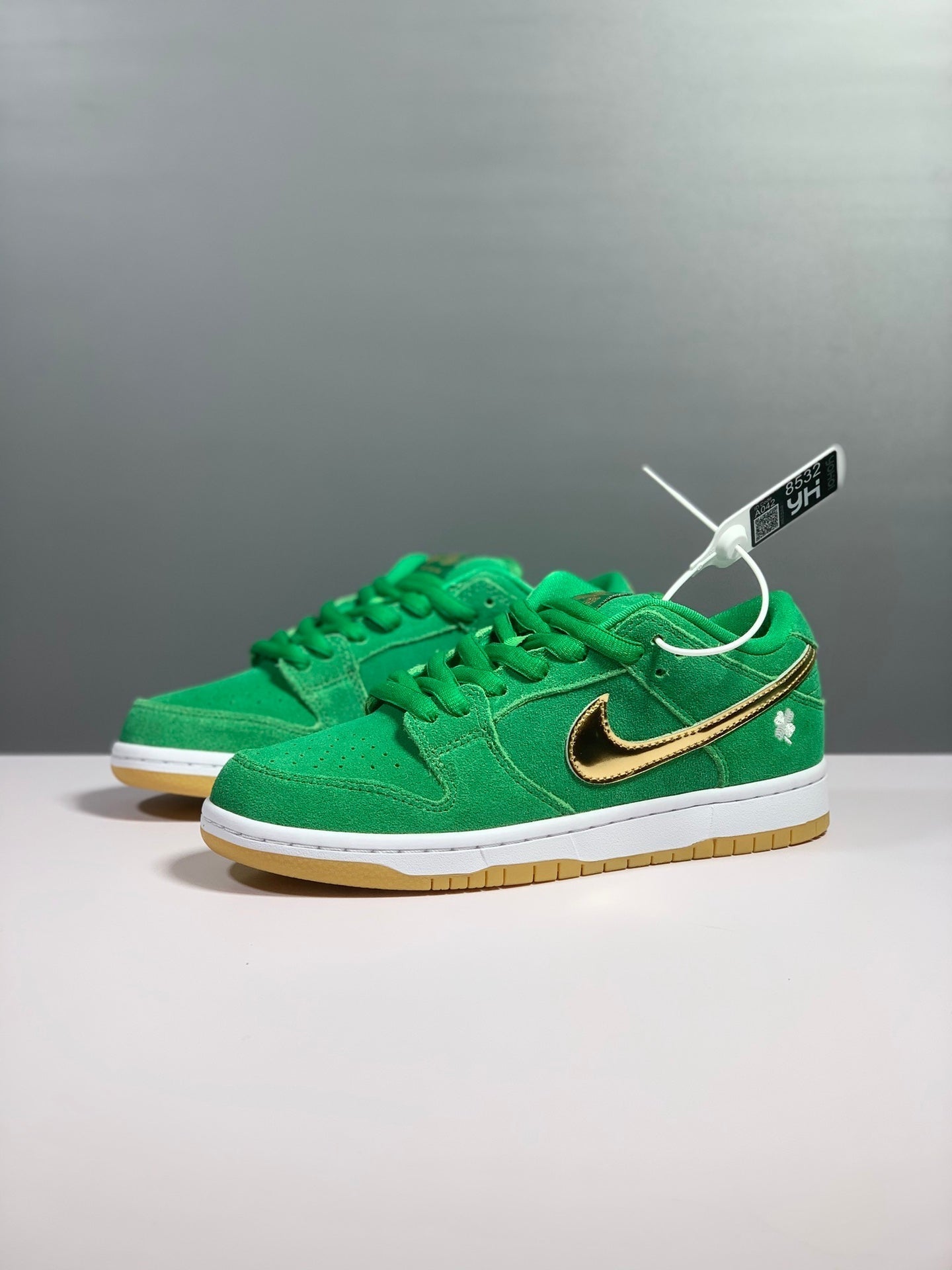 Nike SB Dunk Low St Patrick’s Day Green