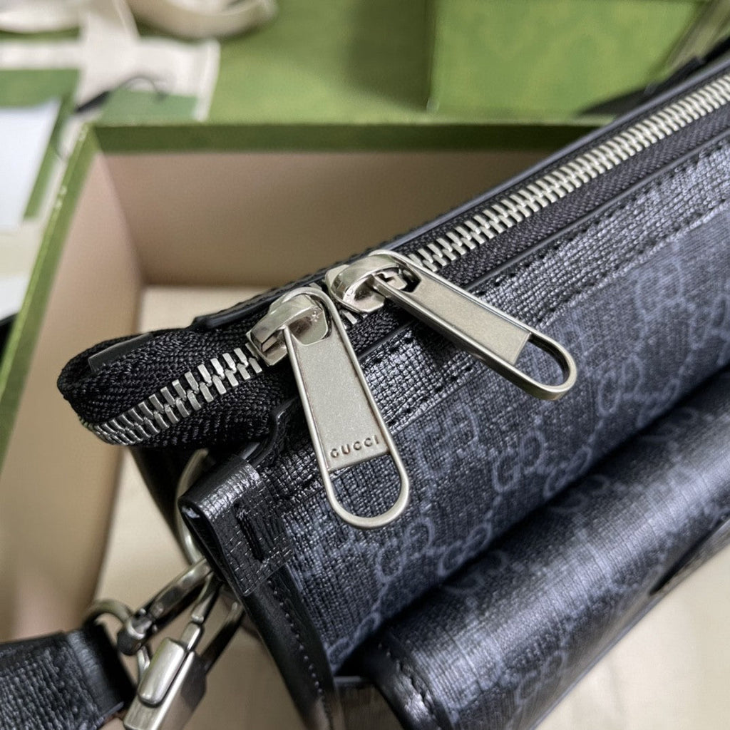 Gucci Messenger Bag With Interlocking G 21cm Black