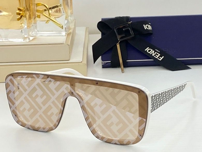 Fendi Disco Fashion Sunglasses