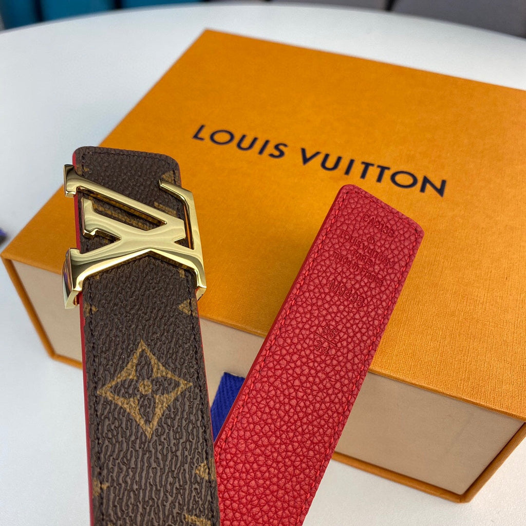 Louis Vuitton LV Initiales Belt Red