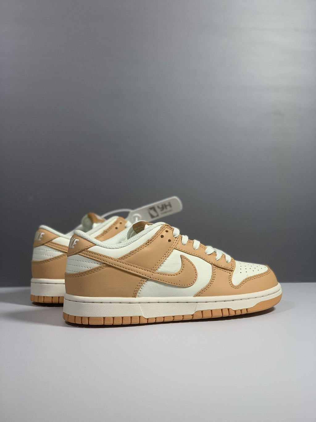 Nike Dunk Low Harvest Moon