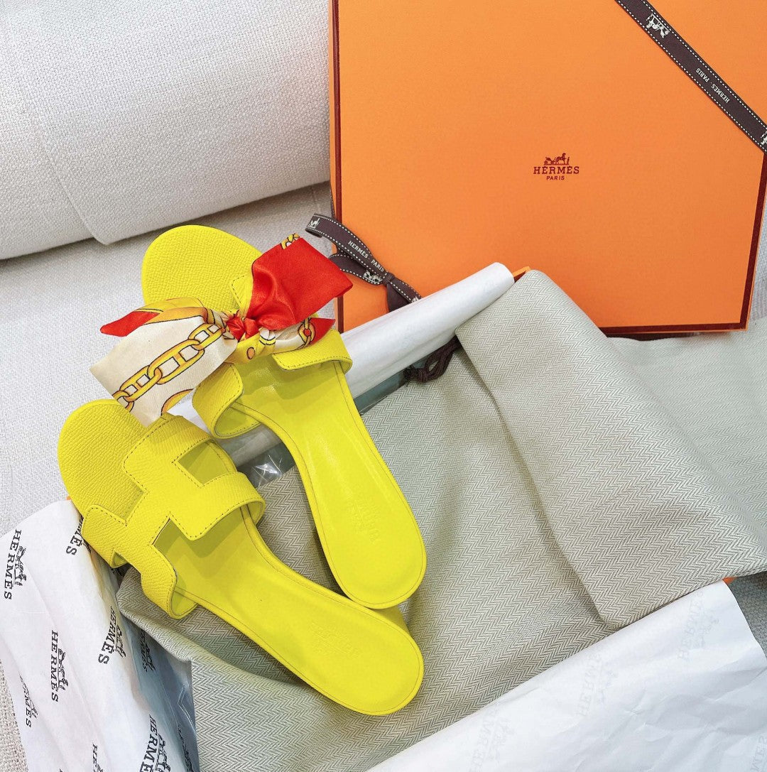 Hermes Oasis Yellow