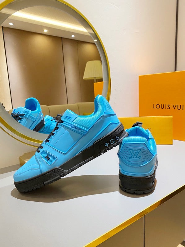 Louis Vuitton Trainer Sneaker Blue