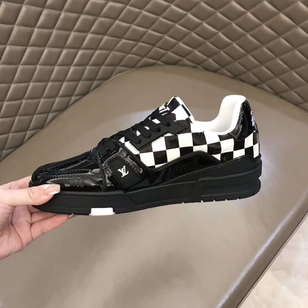 Louis Vuitton Trainer Sneaker