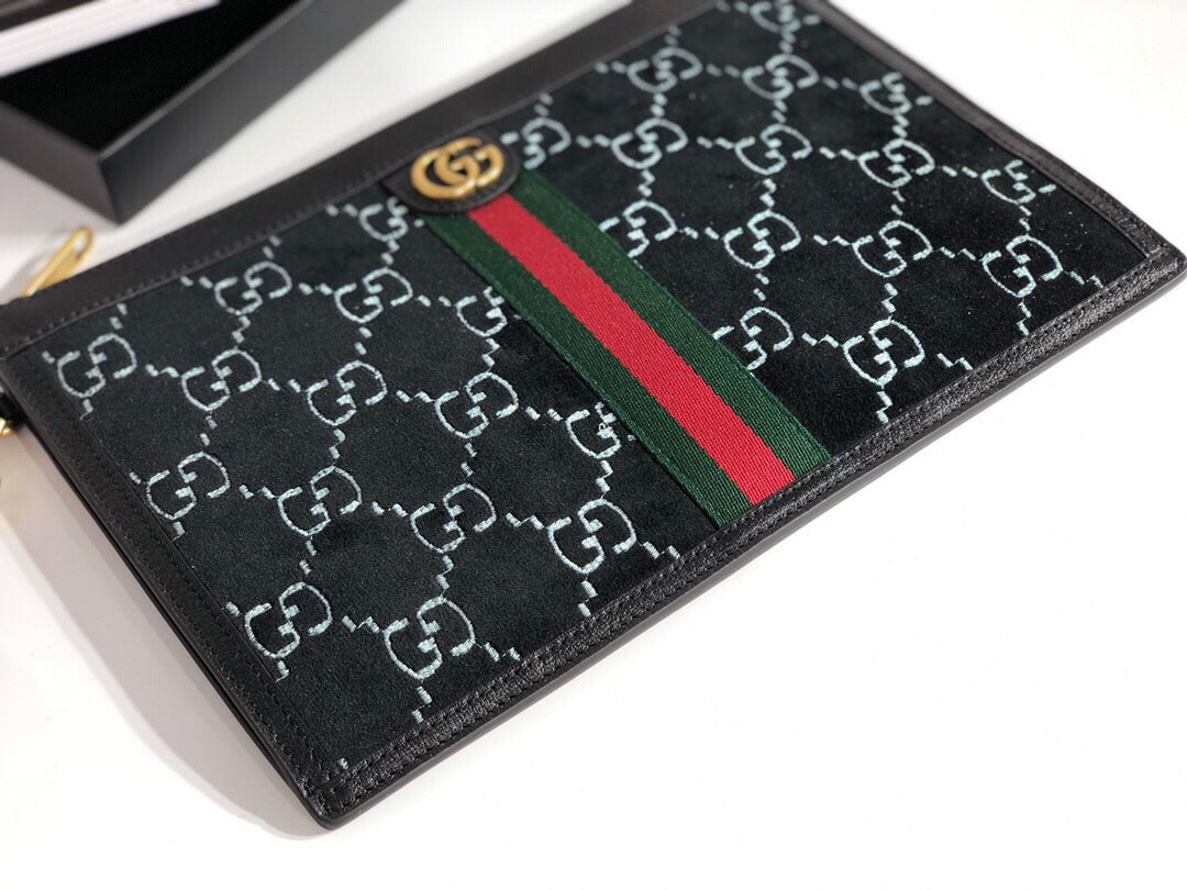 Gucci Off The Grid Pouch
