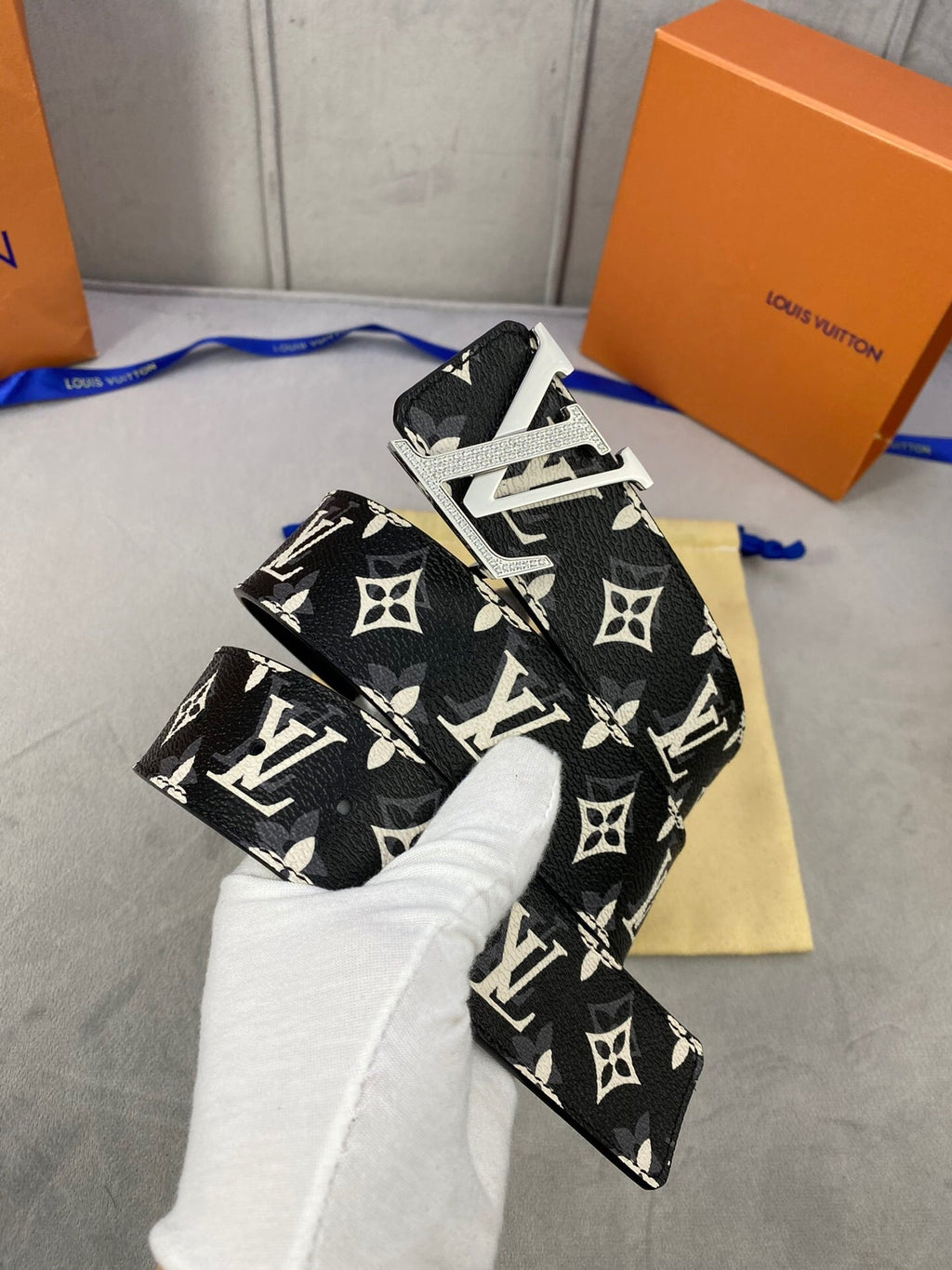 Louis Vuitton Initiales Reversible