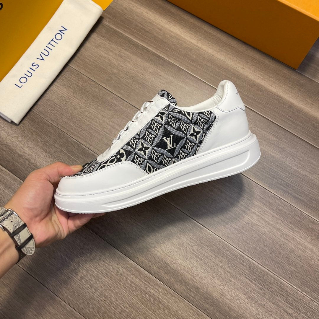 Louis Vuitton Trainer Sneaker