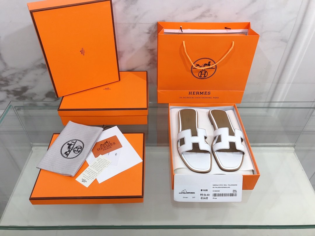 Hermes Oran Sandal White