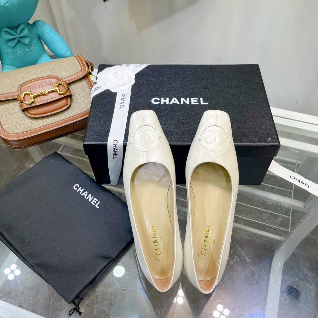 Chanel Flats Cream