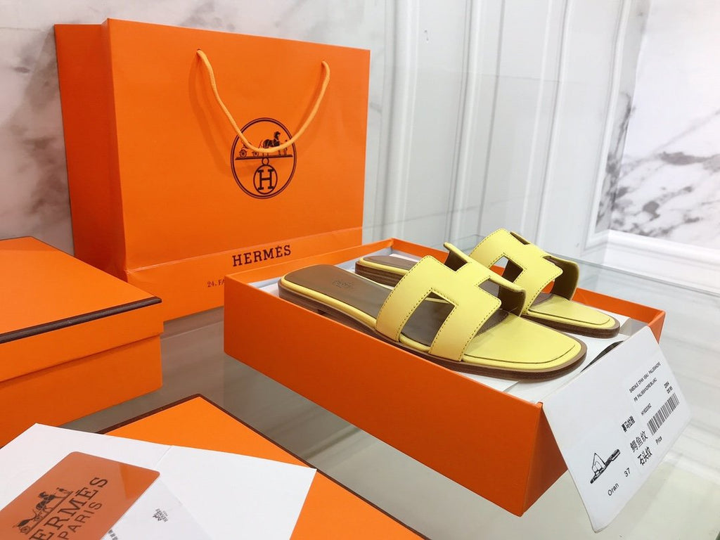 Hermes Oran Sandal Cream