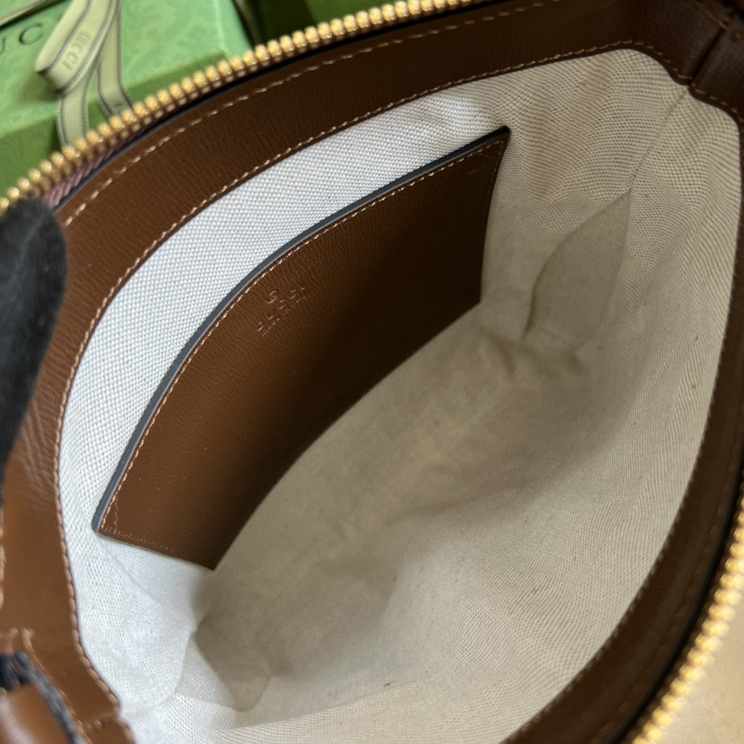 Gucci Supreme Messenger Bag 24cm Brown