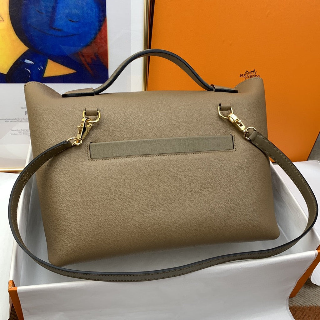 Hermes 24 24 29cm Noir Black Clémence Brown