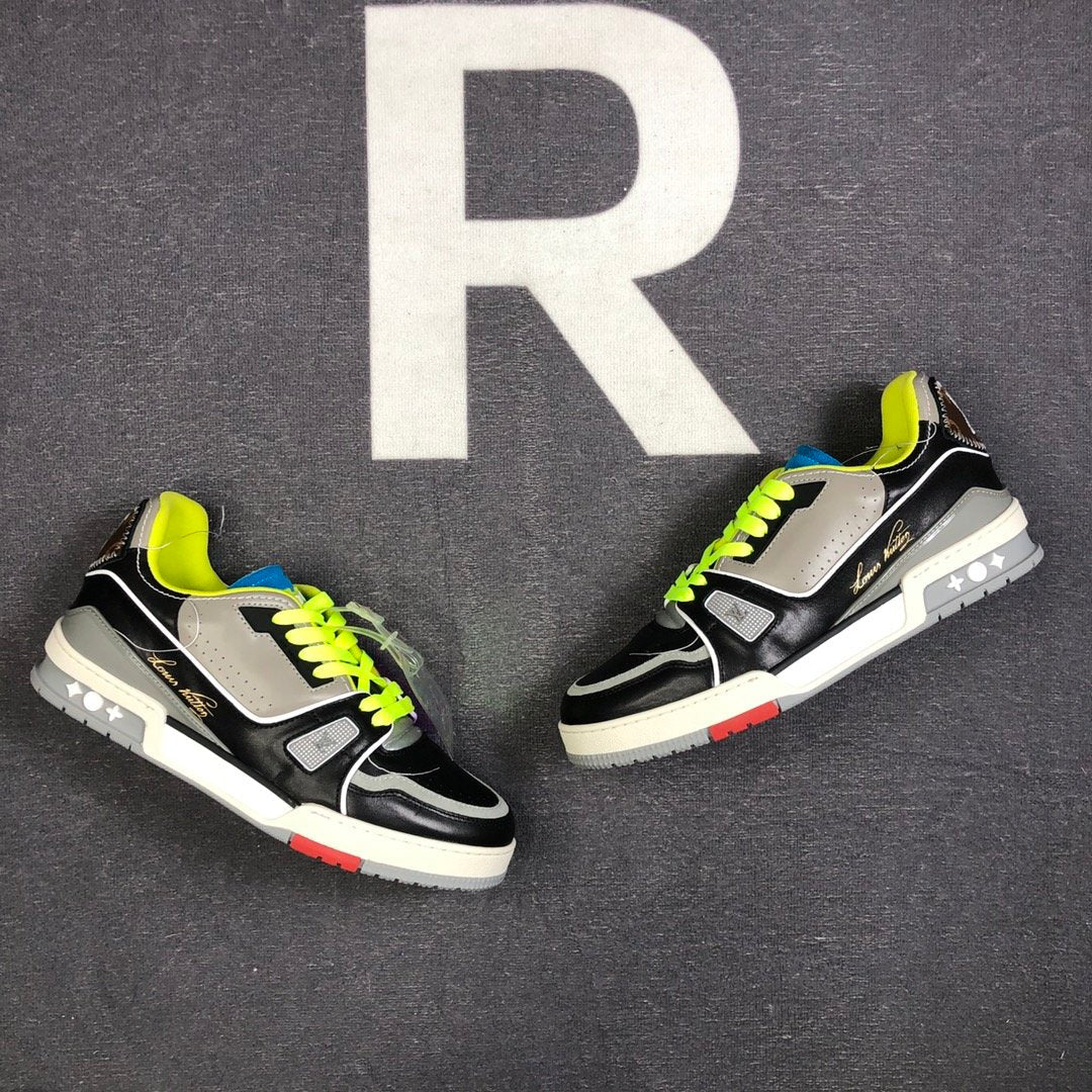 Louis Vuitton Trainer Sneaker