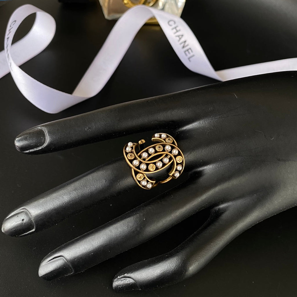 Chanel Ring