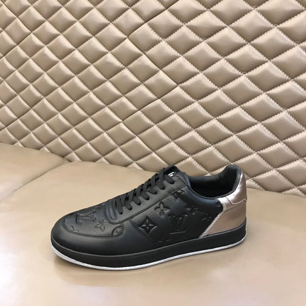 Louis Vuitton Trainer Sneaker Black