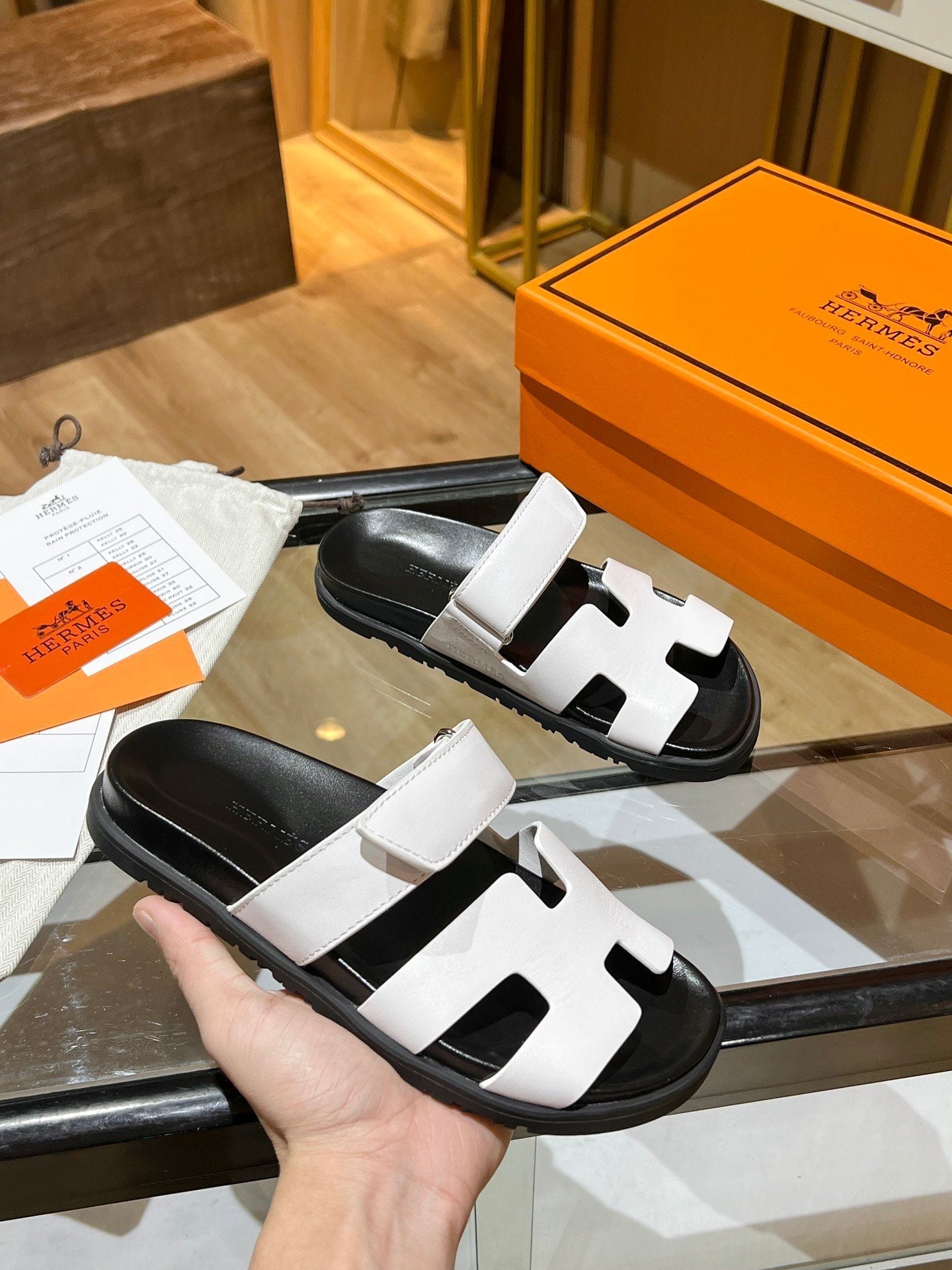 Hermes Oran Sandal Black/White