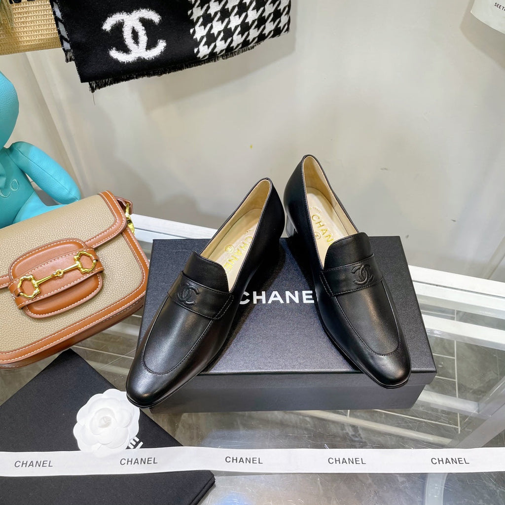 Chanel Loafers Black
