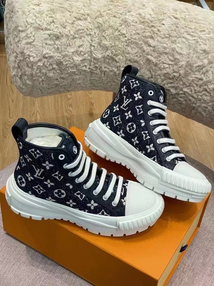Louis Vuitton Squad Sneaker Boots Black