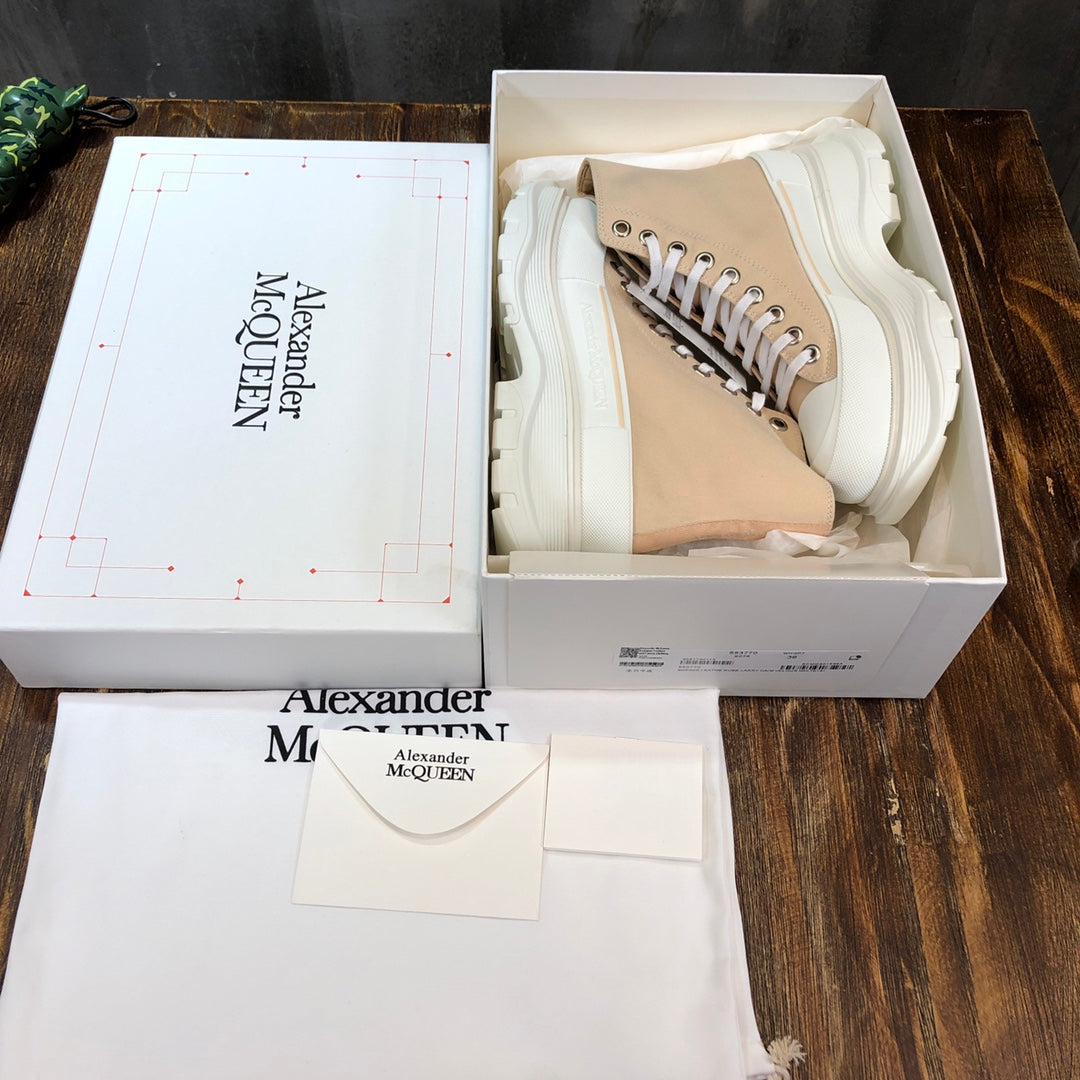 Alexander McQueen Tread Slick Boot
