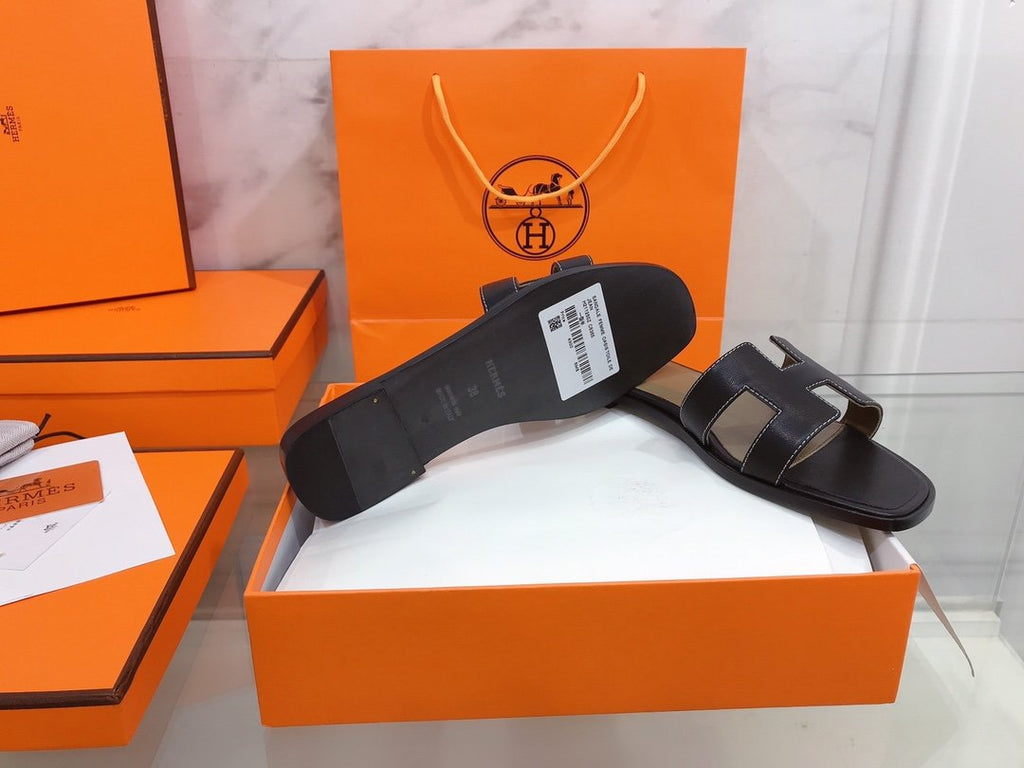 Hermes Oran Sandal Black