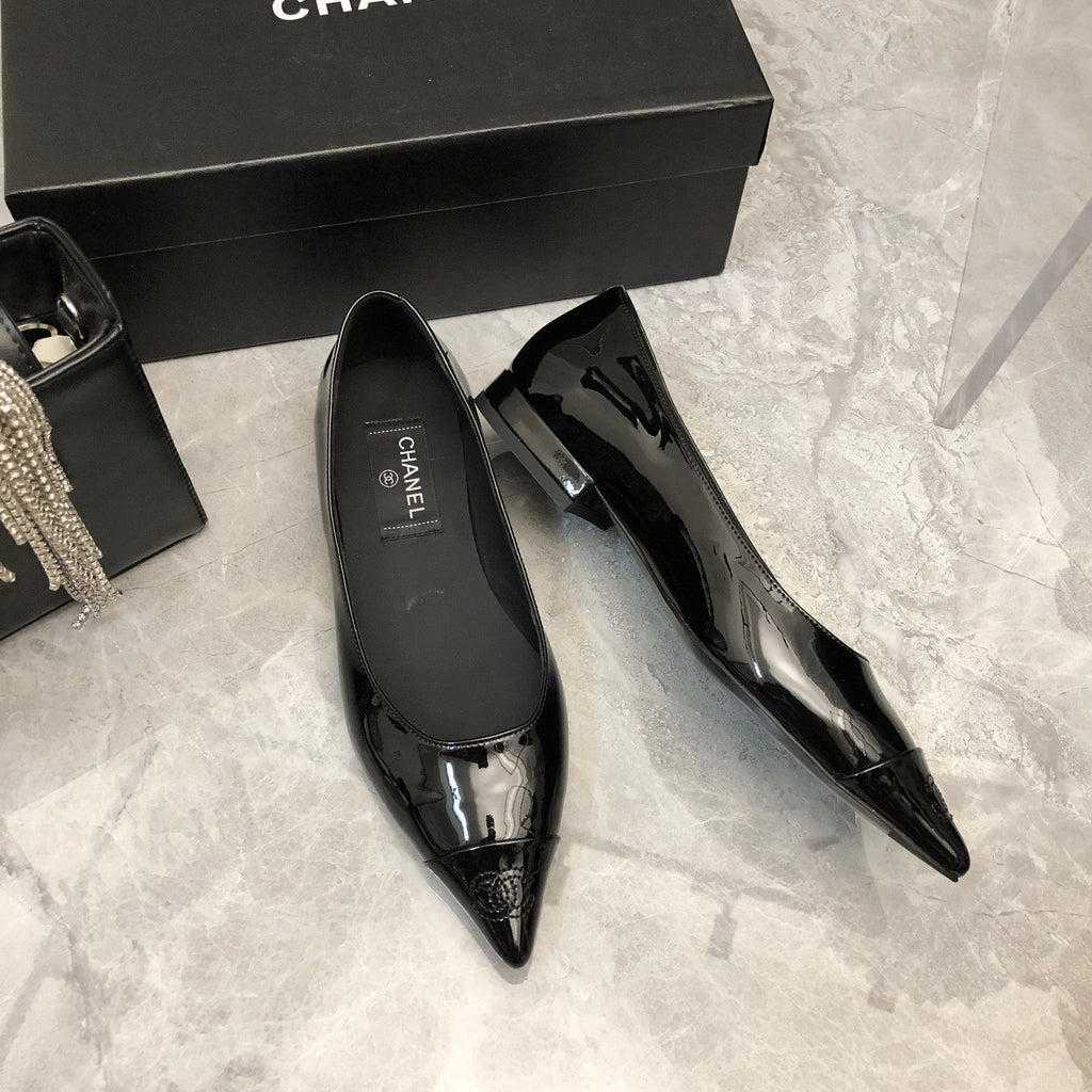 Chanel Flats Black