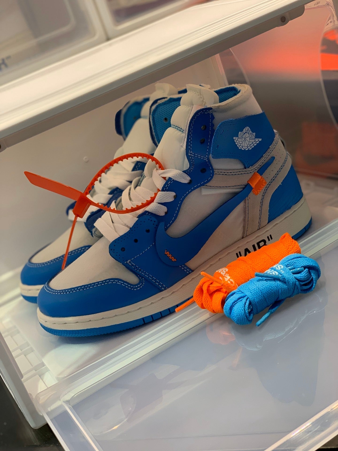 Nike X Off-White Air Jordan 1 Retro High Top Sneakers Men