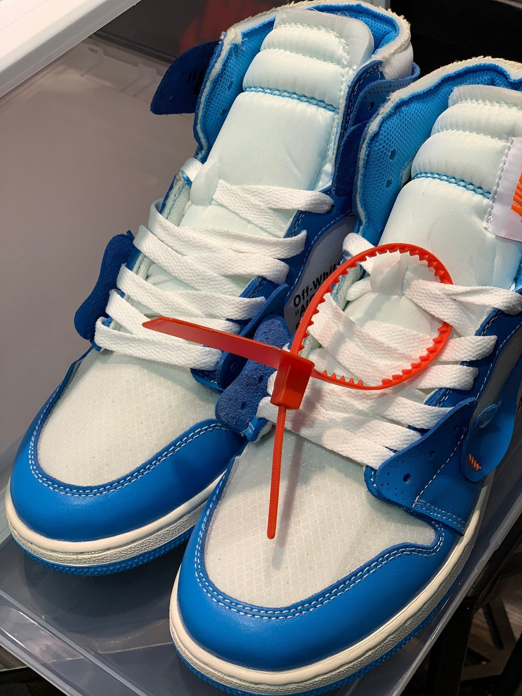 Nike X Off-White Air Jordan 1 Retro High Top Sneakers Men